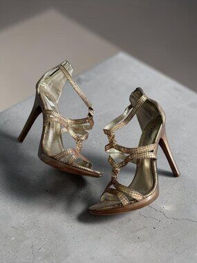 CARLOS SANTANA Gold Metallic Heels Size 8